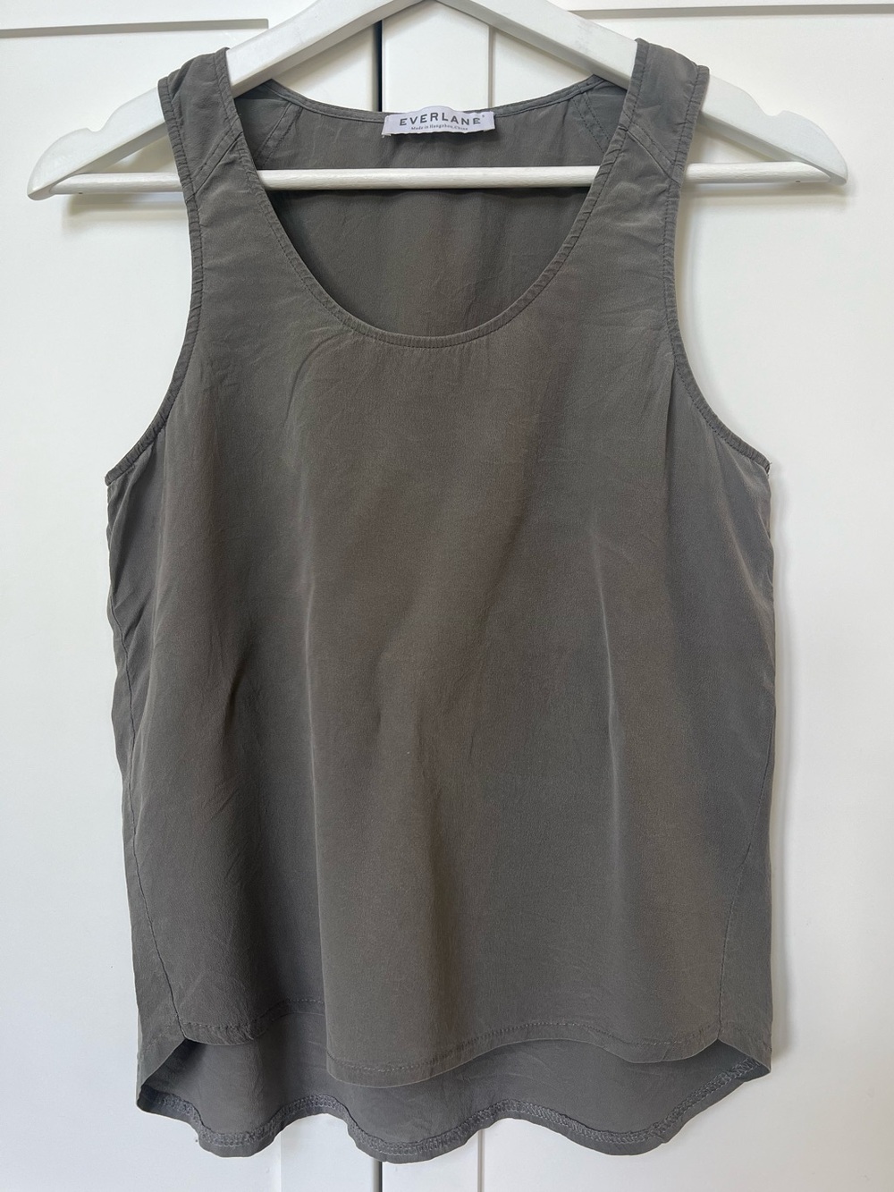 Everlane 100% silk tank top -S
